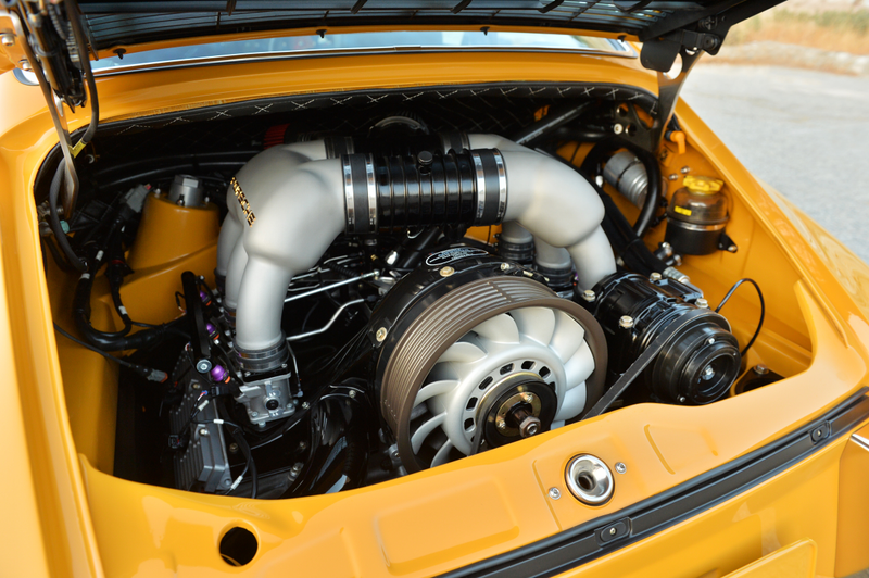 Illustration for article titled Drool All Over Yourselves At This Fantastically Orange 911 Reimagined By Singer